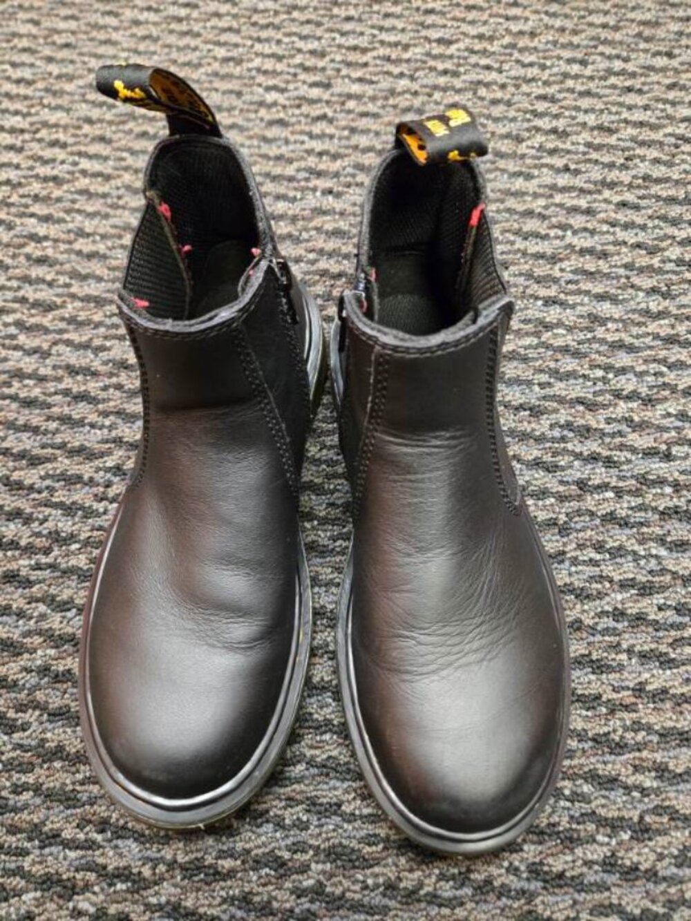 Dr Martens Youth 2976 Wildhorse Leather Chelsea Boots Black Size 3 Kids Zipper